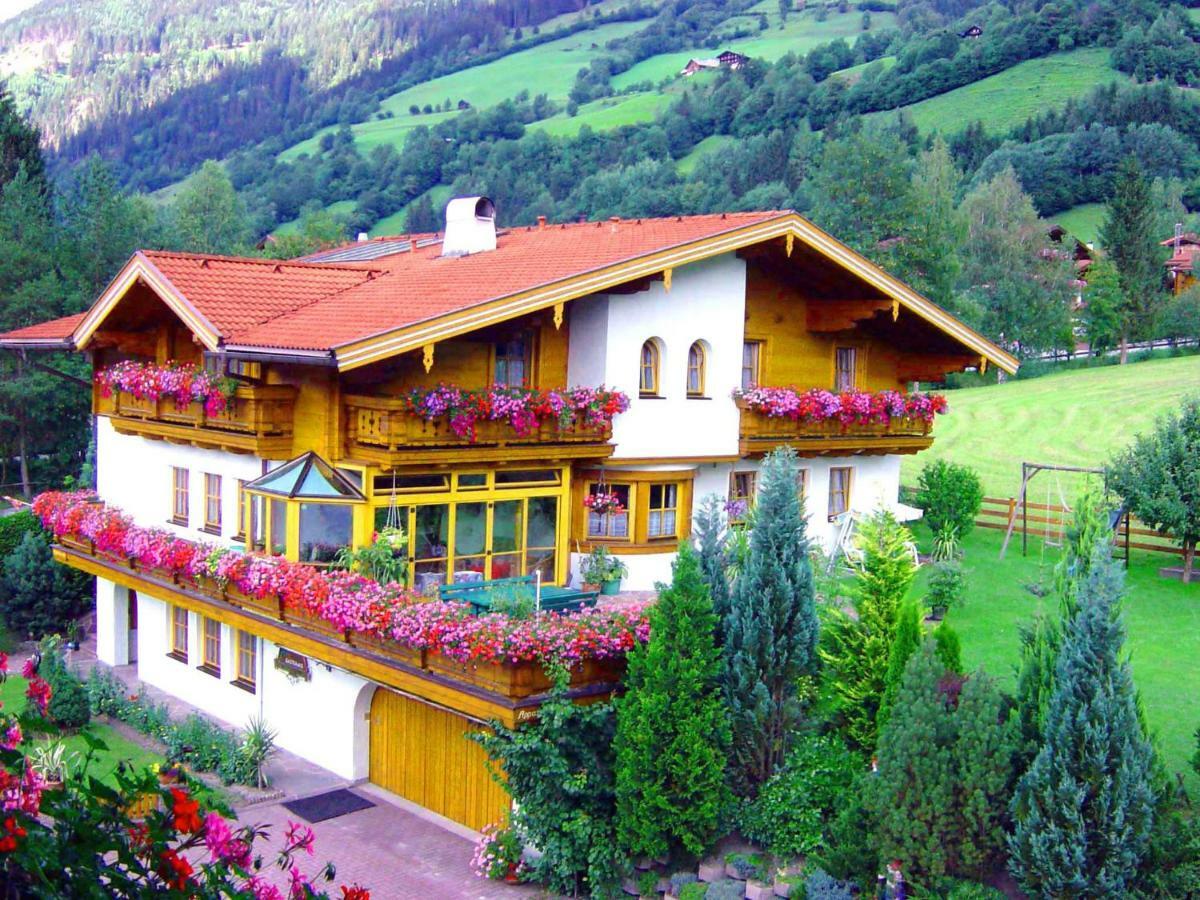 Gaestehaus Alpina Dorfgastein Exterior photo